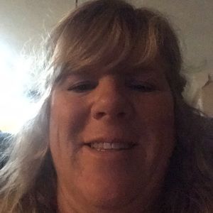 Meet your Posher, Suzanne